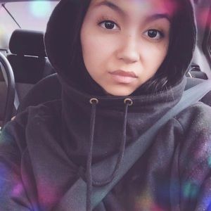 Meet your Posher, Raven